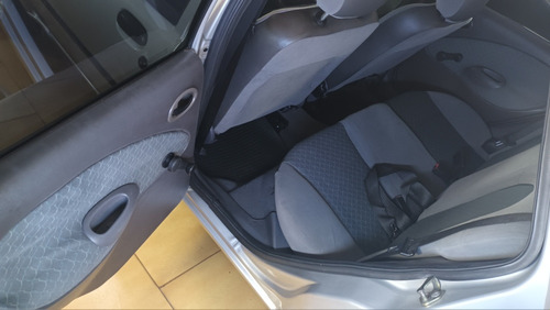 Ford Fiesta 1.8 Lx D Aa