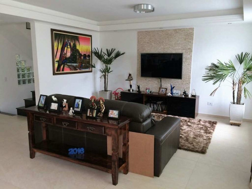 Imagem 4 de 13 de Sobrado Na Vila Matilde Com 5 Dorms Sendo 1 Suíte, 5 Vagas, 220m² - So0185