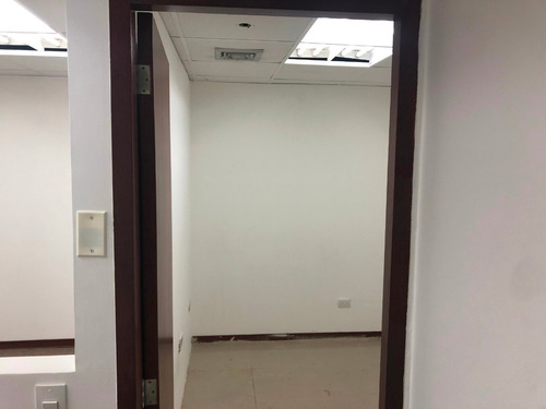 Imagen 5 de 9 de Portafolio Siete Vende Oficina En El Ccct-chuao