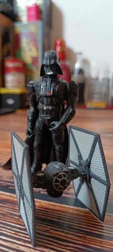 2 Figuras  Darth Vader Y Estacion Takara Star  Wars 11cm