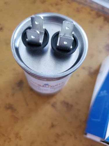 Capacitor De Trabajo 15 Mfd Dual 370v 440v Aire Minisplit