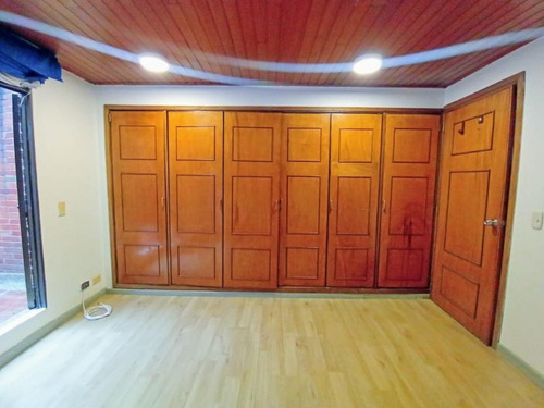 Imagen 12 de 17 de Apartaestudio En Arriendo En Bogota Chico Norte