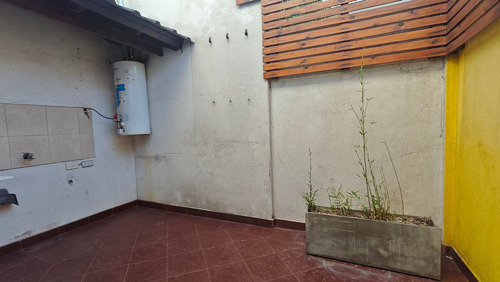 Ph Triplex 4 Ambientes Con Patio Caseros