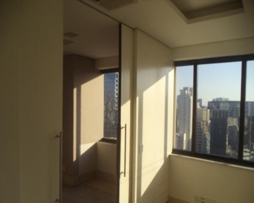 Imagem 21 de 25 de Conjunto Comercial, Comercial - Itaim Bibi - 151 M² , Rua Joaquim Floriano,andar:alto - Vagas: 6 Apenas 6 Minutos Da Av Presidente Juscelino Kubitschek, E Com Apenas 6 Minutos Na - Cc00025 - 4863926