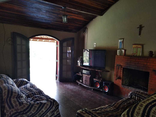 Chácara Com 25 Mil Metros Casa Sede 6 Cômodos Casa Caseiro.