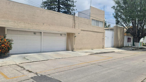Excelente Casa En Venta Por Debajo Del Avaluo En Col. Arbide