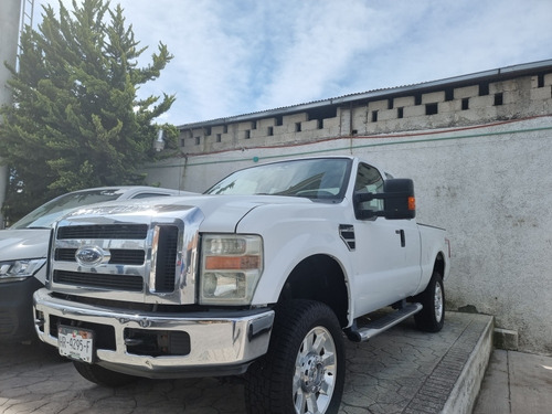 Imagen 2 de 11 de Ford F-250 Super Duty Fx2 4x4