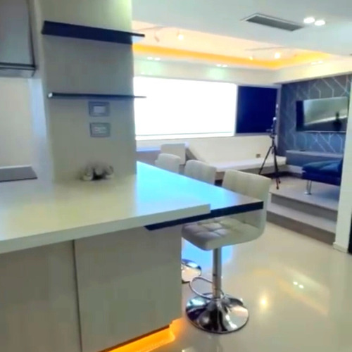 Lm Suites, Casco Central, Lecheria | Alquiler Apto Por Dia | 72 Mts2 | 2h | 2b | 1pe | 65$ Por Dia