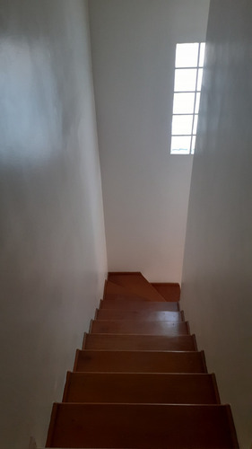 Excelente Sobrado Novo Fl26