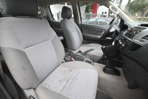 Toyota Hilux 2.5 Cd Dx Pack 120cv 4x2 - H3