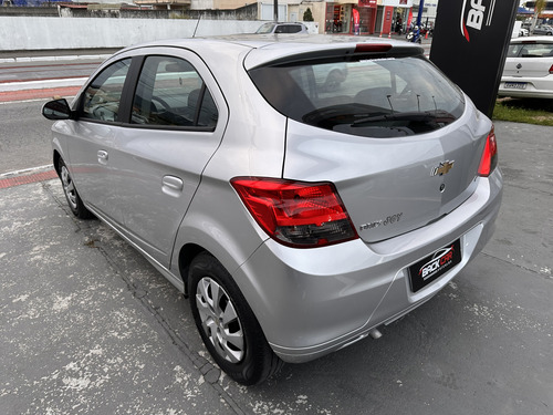 Chevrolet Onix 1.0 8V