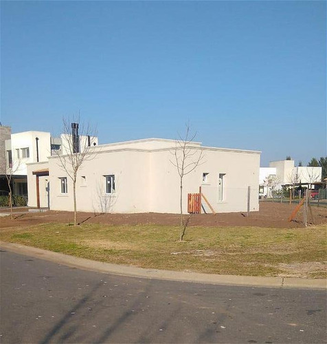 Imagen 6 de 6 de Casa A Estrenar En Barrio San Gabriel - Villanueva