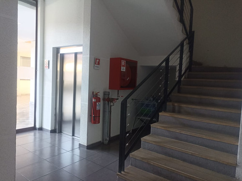 Oportunidad En La Recova! Departamento De 2d Y 1b - Excelent