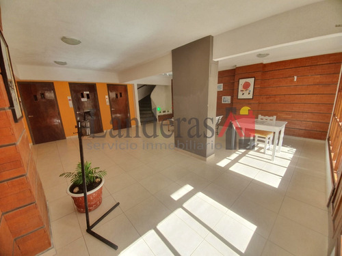 Imagen 5 de 22 de Departamento 2 Amb - Vista Al Mar - Todos Los Servicios