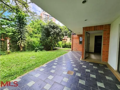 Muy Tranquila Con Muy Buenos Espacios(mls#240552)