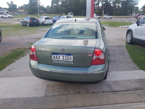 Volkswagen Passat 3.0 V6 Automático