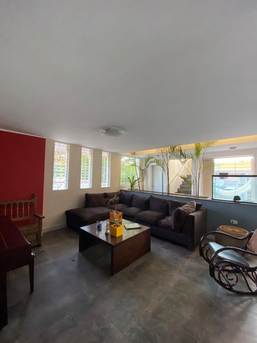 Casa Comercial, Residencial, Los Palos Grandes, Alquiler