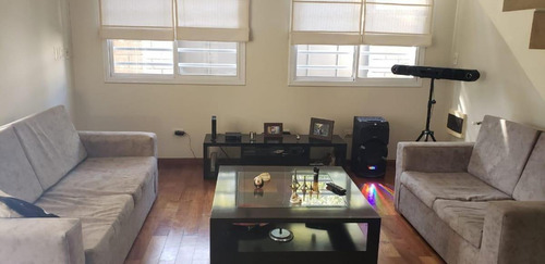 Imagen 9 de 14 de Venta De Casa Racionalista En Harás Miriam - Zapala 4178