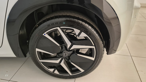 Peugeot 208 1.0T Gt