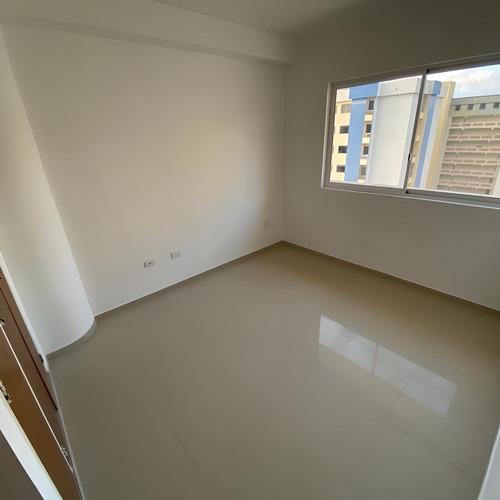 Imagen 13 de 22 de Gran Oportunidad De Townhouse En Tucacas