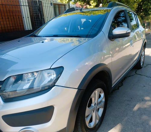 Renault Sandero Stepway 1.6 Privilege 105cv