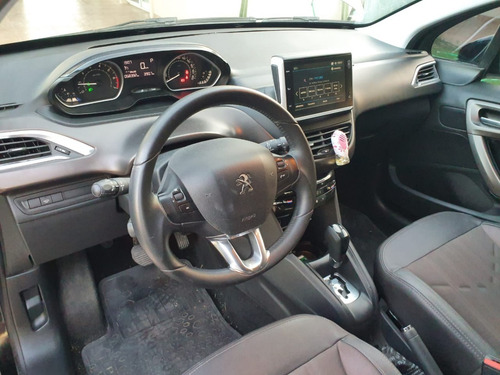 Peugeot 2008 1.6 Feline Tip
