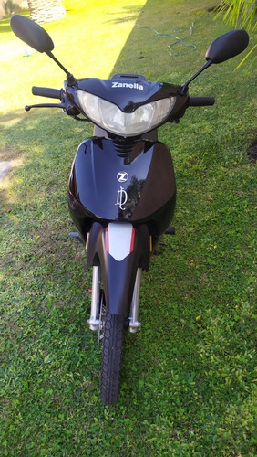 Zanella Zb 110 Full + Casco Hawk + Traje De Lluvia