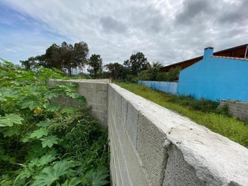 Terreno À Venda Na Cidade De Itanhaém - 7409 | Sanm