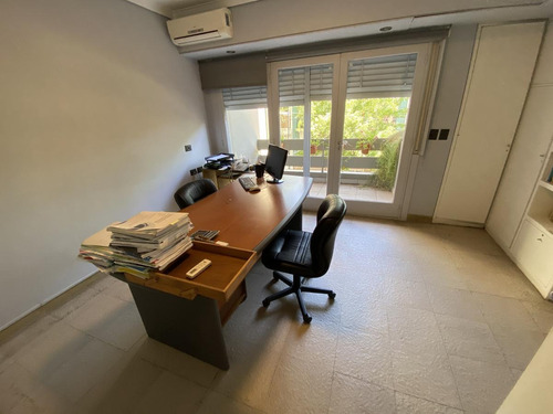 Venta Oficina Saavedra - Casa Ideal Para Oficina Audiovisual, Arias 2600