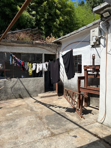 Atencion Inversionistas, 2 Casas En Un Terreno De Gran Potencial.en Manga