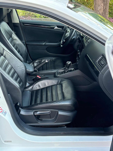 Volkswagen Jetta 2.0 Tsi Highline 4p