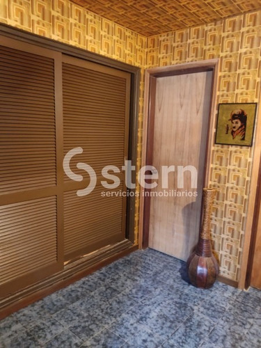 Venta Casa 4 Dormitorios, Playa Mansa, Punta Del Este- Ref: 1384