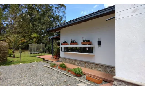 Rhbr-11917 Finca Independiente (rionegro, Llanogrande)