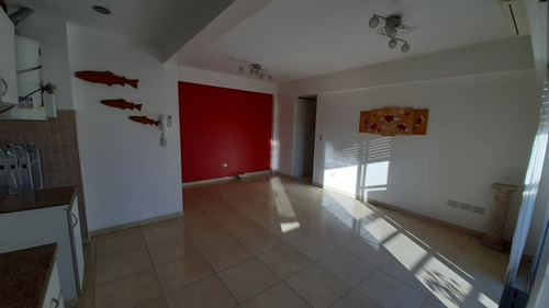 Imagen 3 de 14 de Departamento 2 Ambientes, 52 Mt2, Villa Luzuriaga