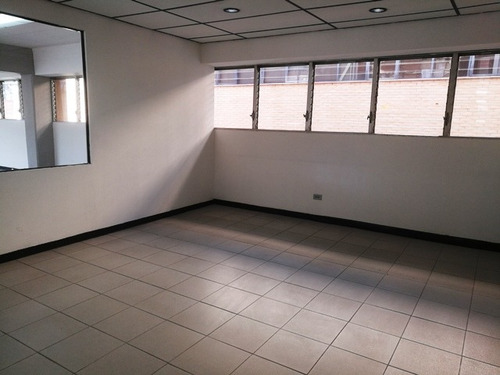 Imagen 10 de 13 de Planta Industrial En Alquiler En La Urbina