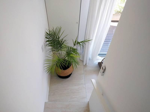 Venta Departamento 3 Ambientes C/cochera, En Las Piedras, Barrio Castaños