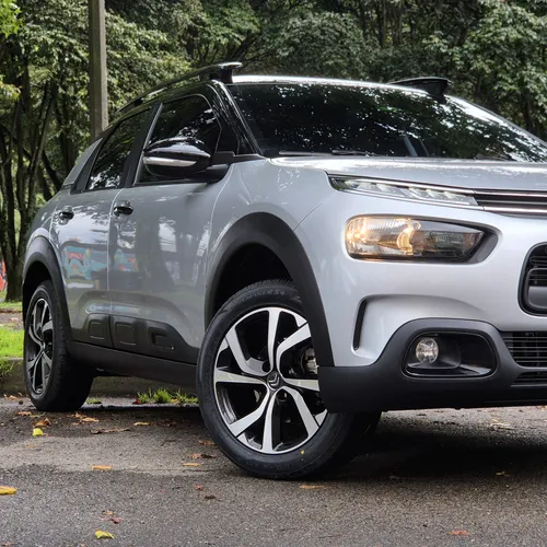 Citroen C4 Cactus 1.6 At Shine Turbo Como Nueva Financiamos