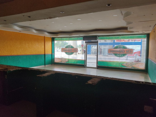 Imagen 9 de 17 de Venta De Local Comercial En C C Costa Atlántica. Av Atlántico, Puerto Ordaz