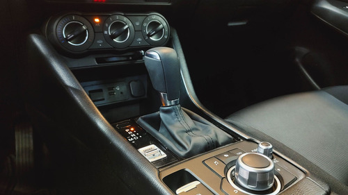 Mazda CX-3 2.0 I At