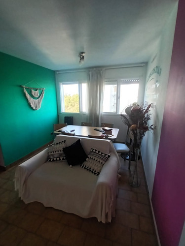 Imagen 2 de 7 de Vendo Departamento En Azul!!