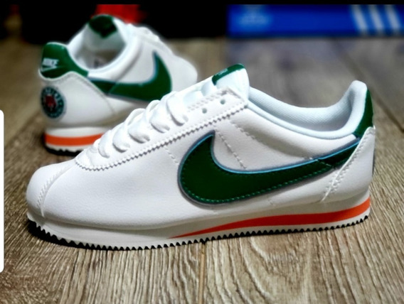 nike borrador blancas