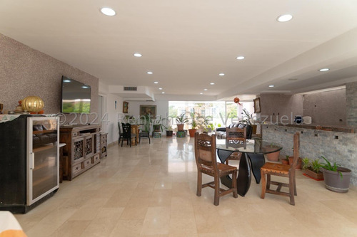 Apartamento En Venta En La Tahona Penthouse Ph Terraza Pozo De Agua Parrillera Vista Panoramica Angela Tochon Apartamentos Caracas
