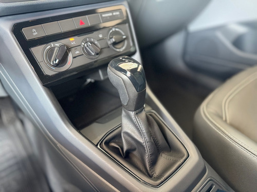 Volkswagen T-Cross 1.0 200 TSI TOTAL FLEX SENSE AUTOMÁTICO