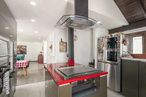 Apartamento En Venta En Colina Campestre. Cod V14157