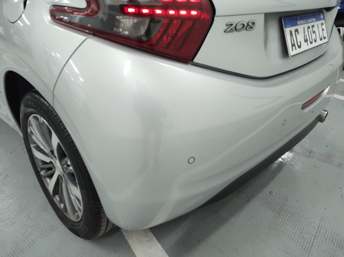 Imagen 23 de 25 de Peugeot 208 Feline Mt 1.6