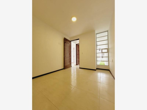 Imagen 5 de 12 de Casa Sola En Venta Valle Del Sol