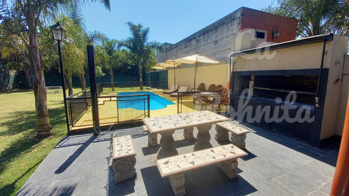 Imagen 19 de 27 de Casa Quinta Con Salón Y Piscina. Leer Descripción!