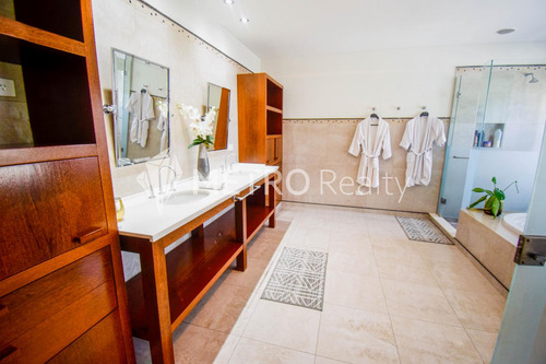 Casa En Venta Y Alquiler En Las Caletas, Nordelta