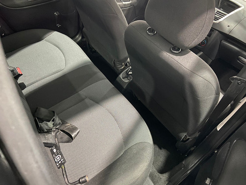Peugeot 207 207 Hatch XR 1.4 8V (flex) 4p