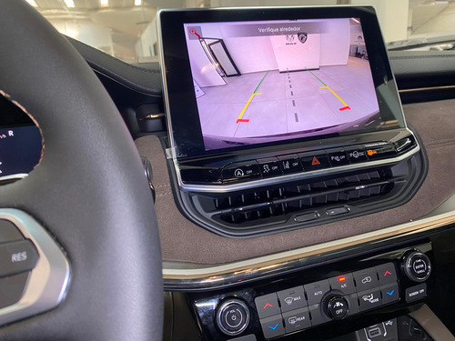 Jeep Commander 1.3 Overland Fwd At